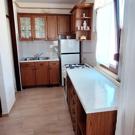 Apartment V&s *